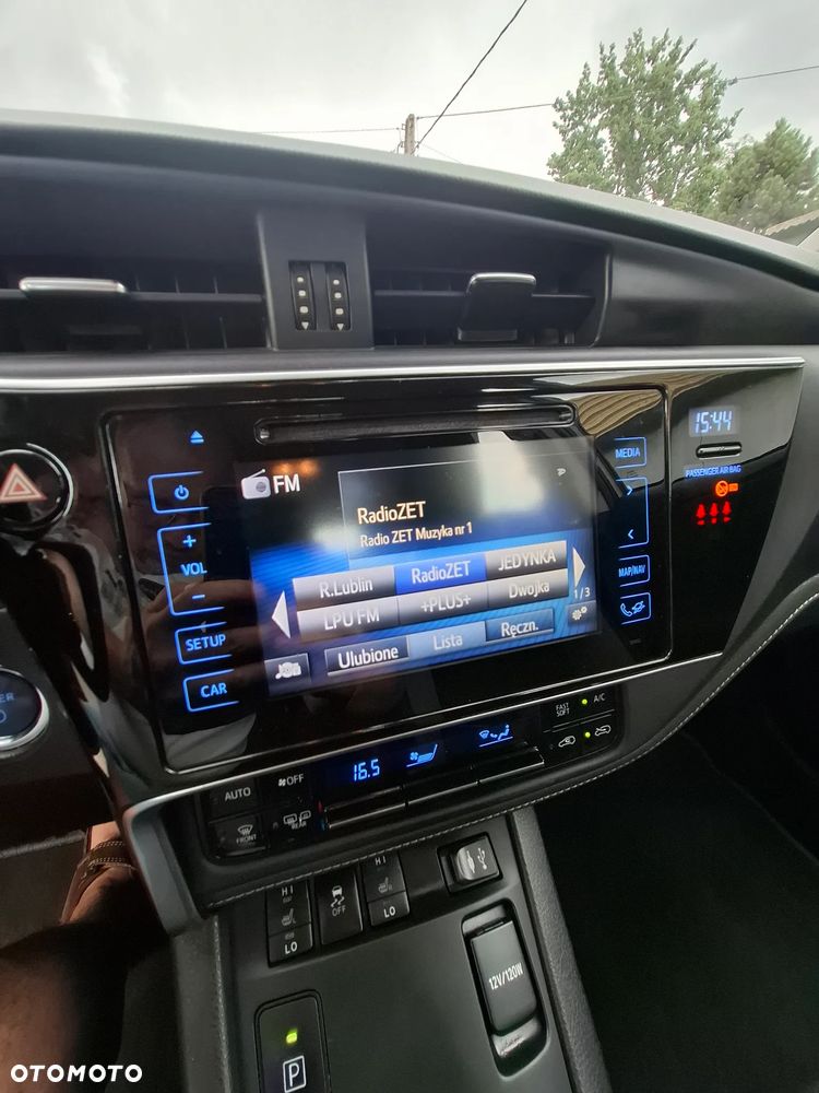 Toyota Auris Hybrid 135 Premium - 15