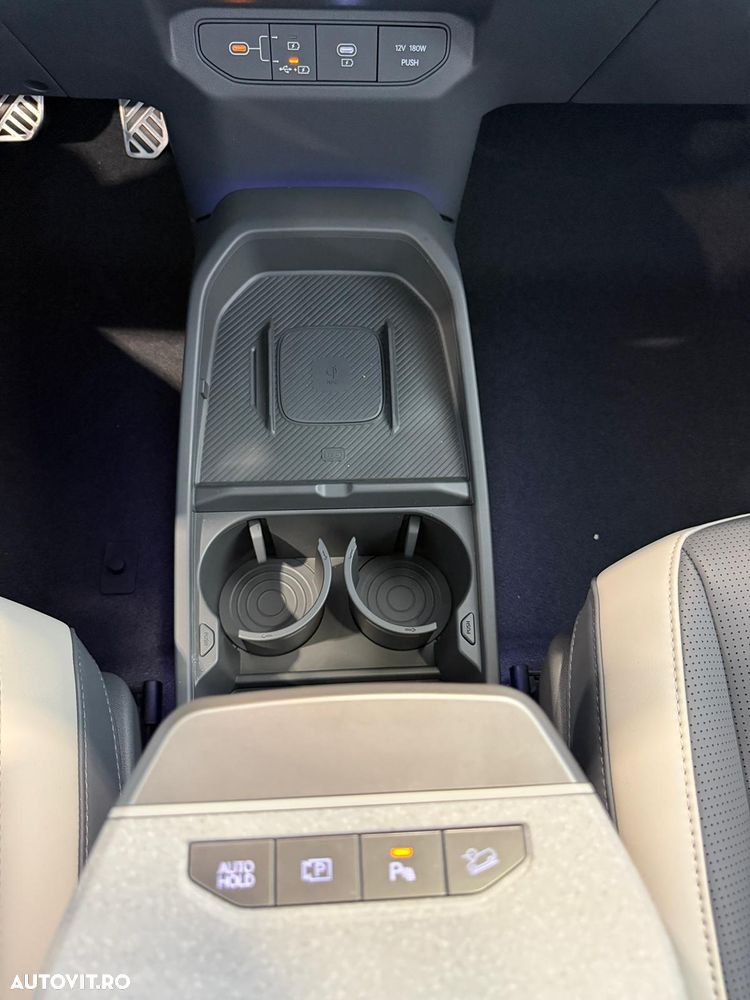 Kia EV3 81.4 kWh 4x2 AT GT Line - 22