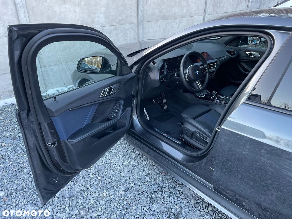 BMW Seria 1 120d xDrive Edition M Sport Shadow - 16