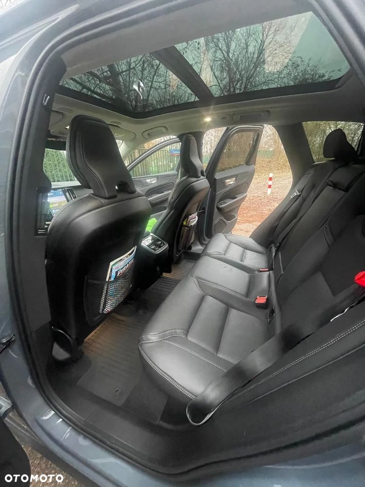 Volvo XC 60 T5 GPF AWD Inscription - 16