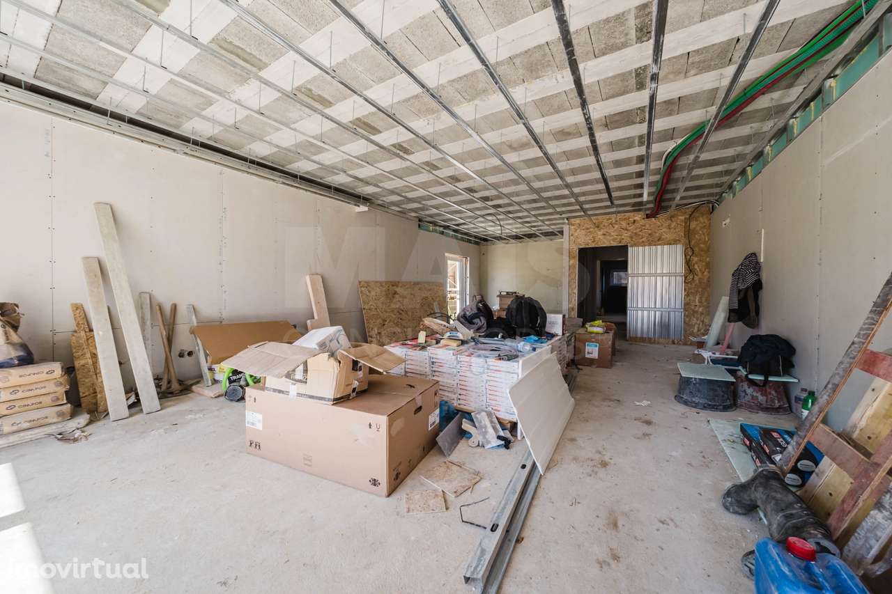 Moradia T3 Nova com Piscina - Grande imagem: 3/24