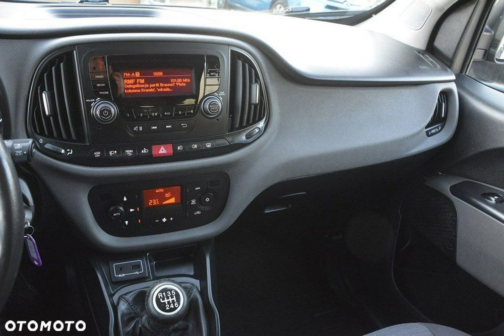 Fiat Doblo 1.6 16V Multijet Start&Stopp Lounge - 24