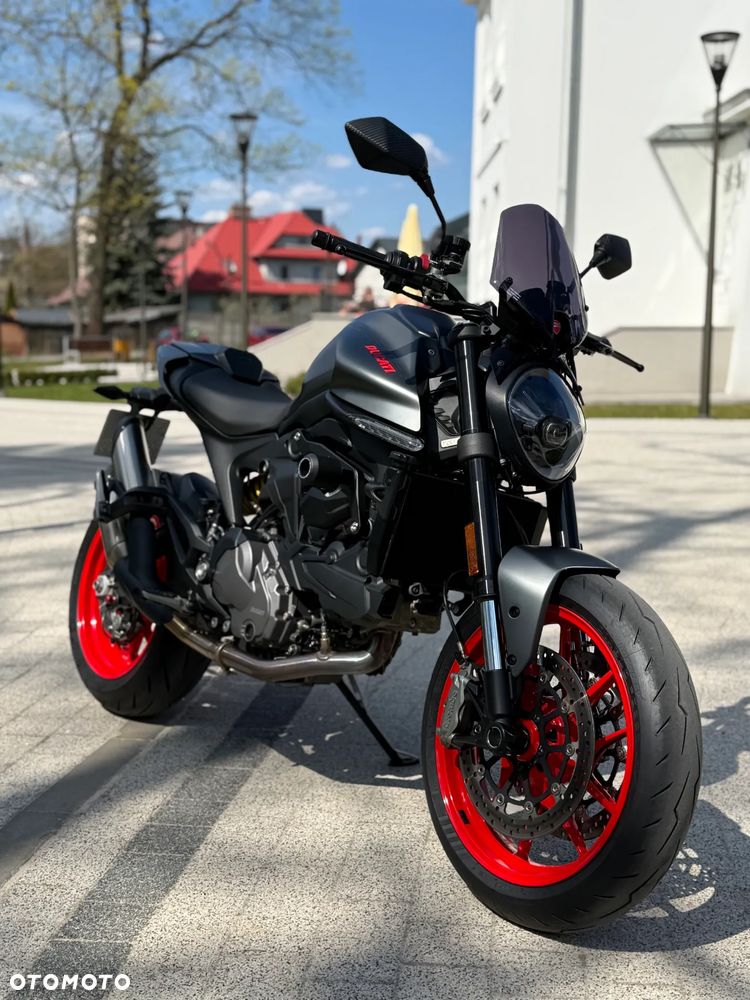 Ducati Monster - 2