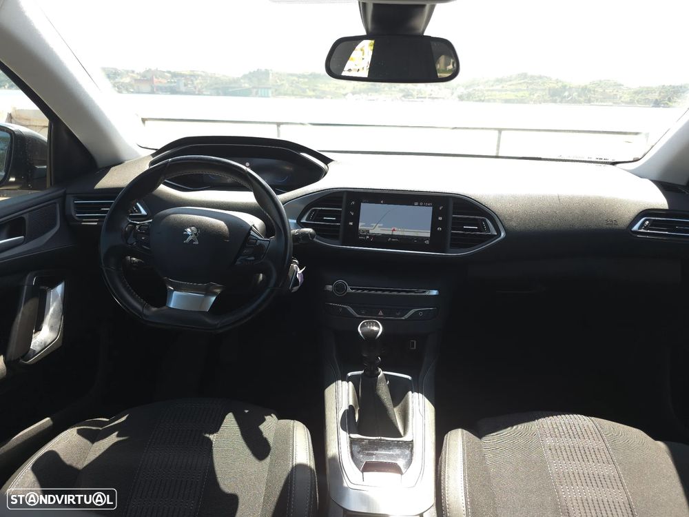 Peugeot 308 SW BlueHDi 130 Stop & Start Allure - 13