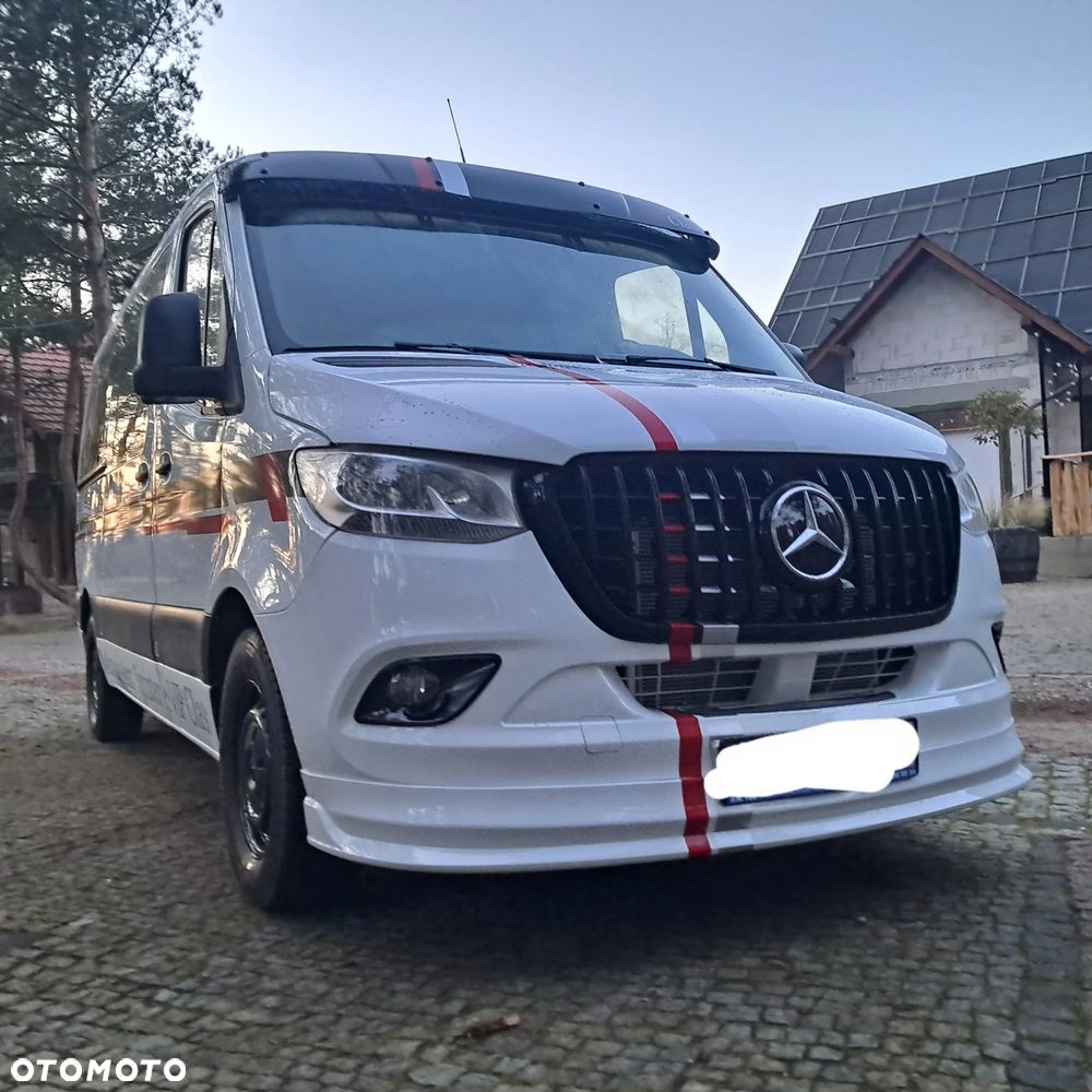 Mercedes-Benz Sprinter - 14
