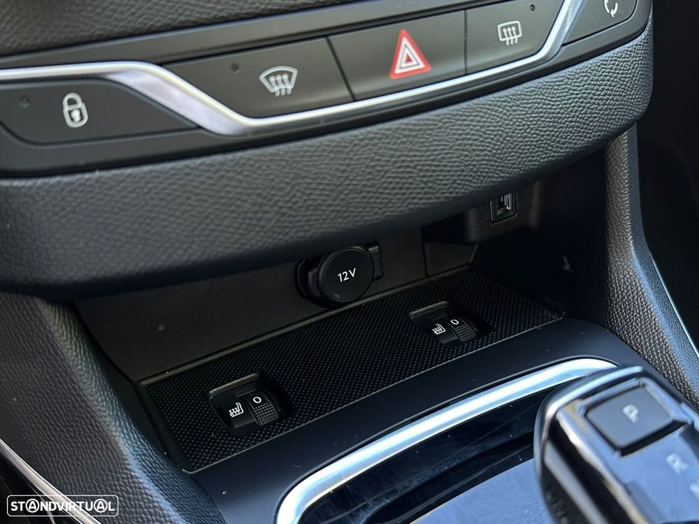 Peugeot 308 1.2 PureTech GT EAT8 - 17