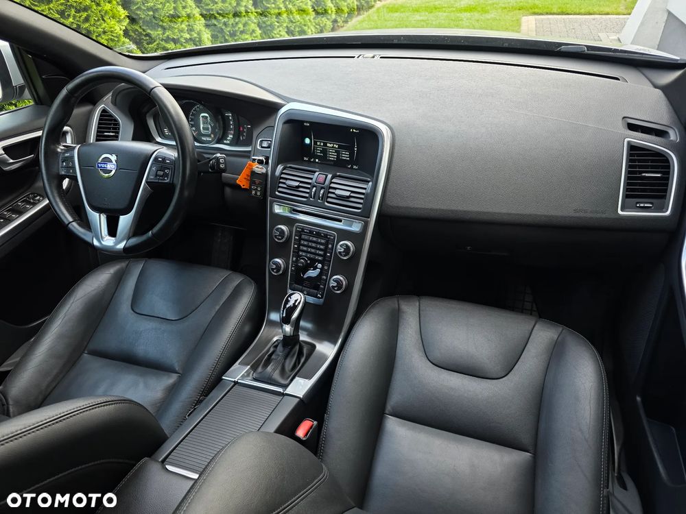 Volvo XC 60 D4 Geartronic Summum - 7