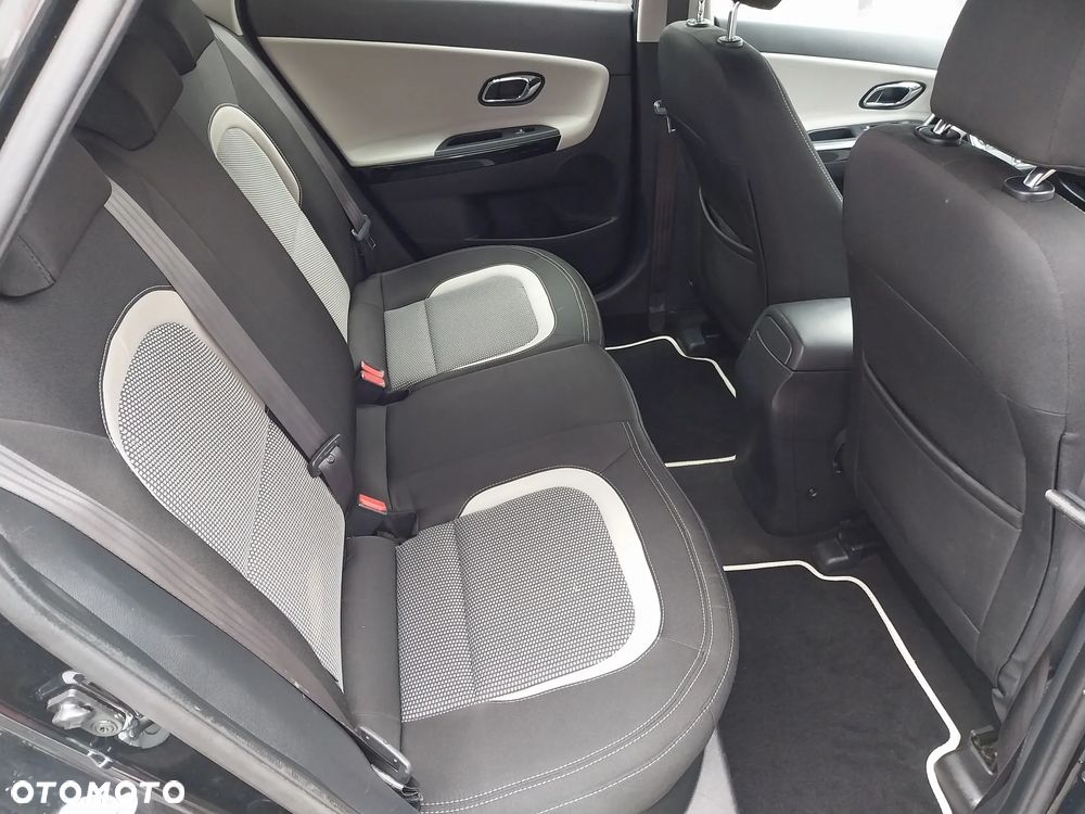 Kia Ceed 1.4 CVVT Dream Team Edition - 24