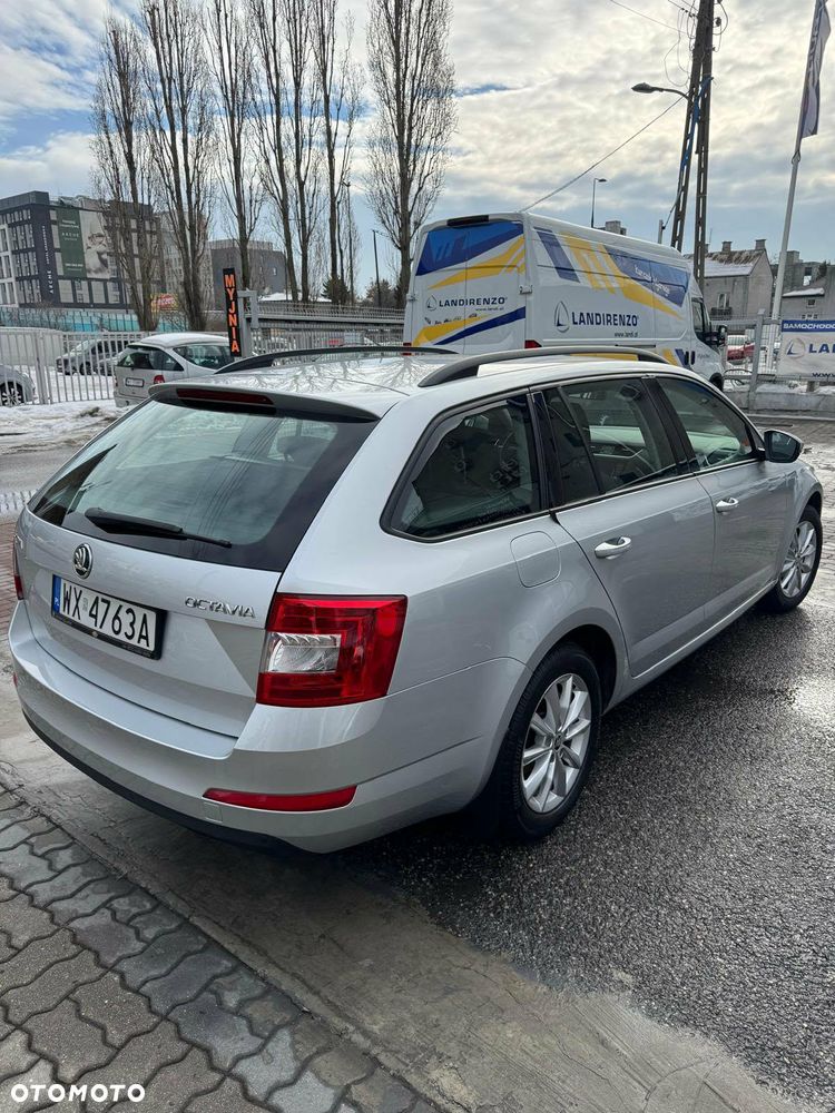 Skoda Octavia 1.6 TDI Ambition - 3