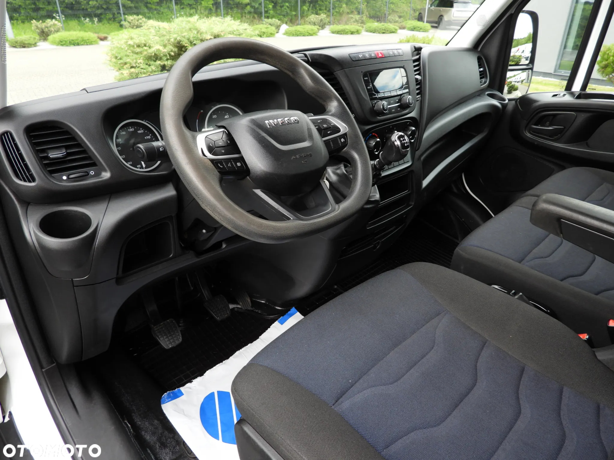 Iveco DAILY 35C16 WYWROTKA TEMPOMAT BLIŹNIACZE KOŁA KLIMATYZACJA 160KM [ 653455 ] - 3
