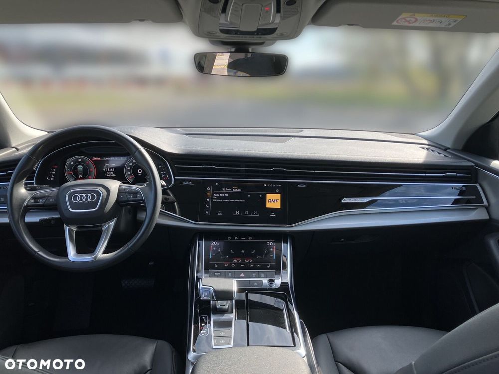 Audi Q8 - 12
