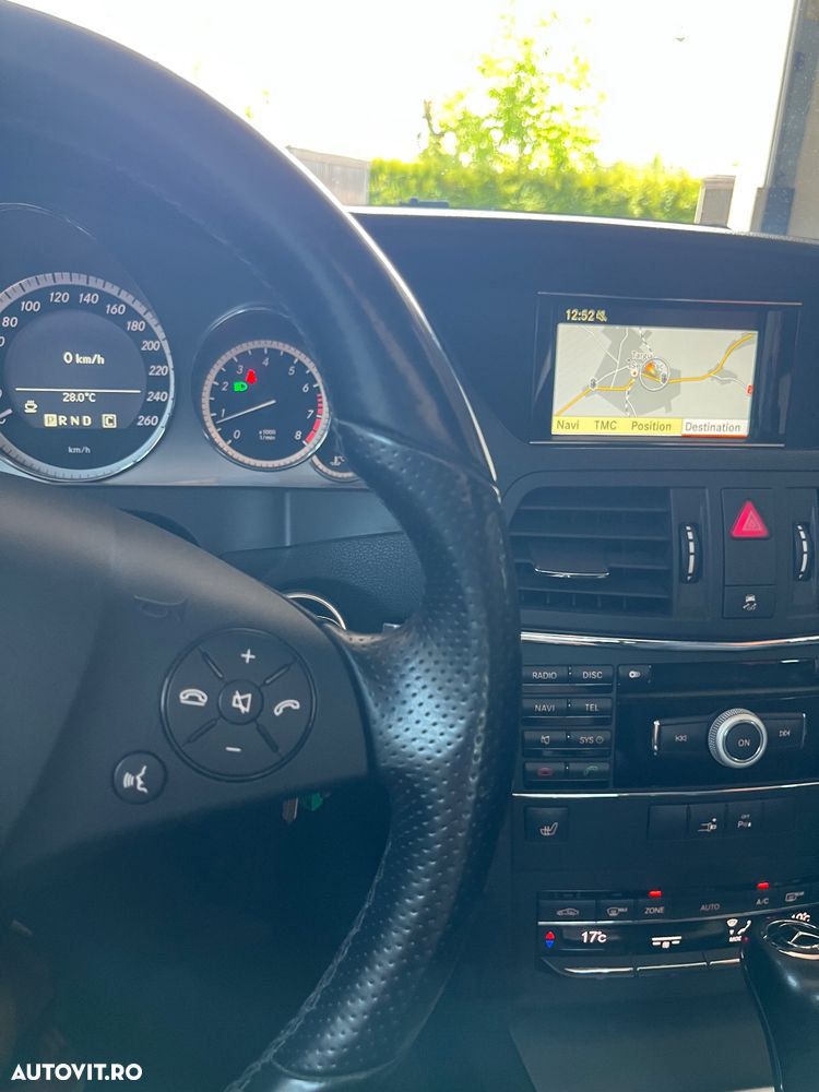 Mercedes-Benz E 250 CGI BlueEfficiency Automatik - 16