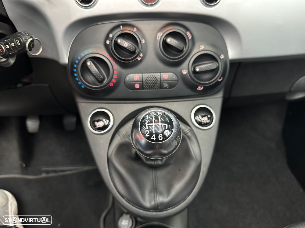 Fiat 500C 1.0 Hybrid Connect - 30