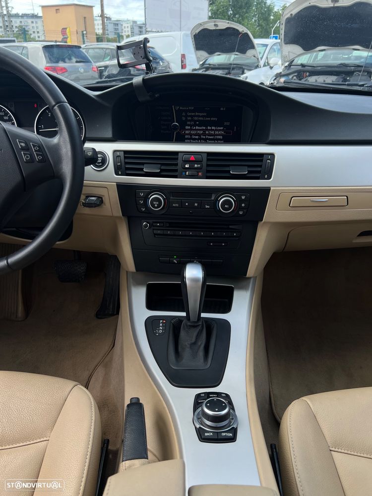 BMW 320 d xDrive Navigation Auto - 18