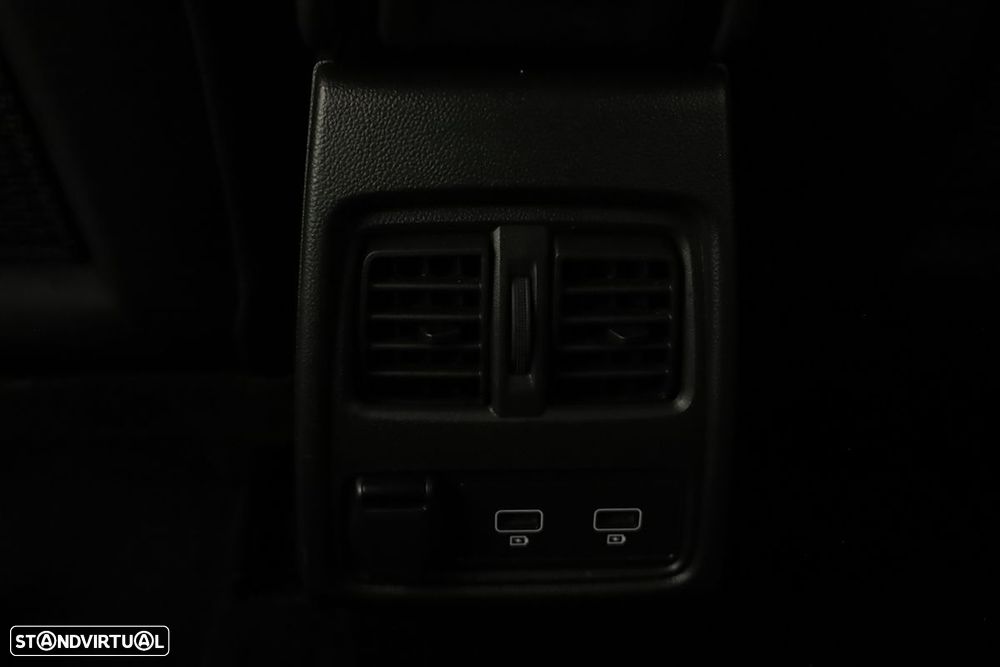 Renault Captur 1.0 TCe Techno - 24