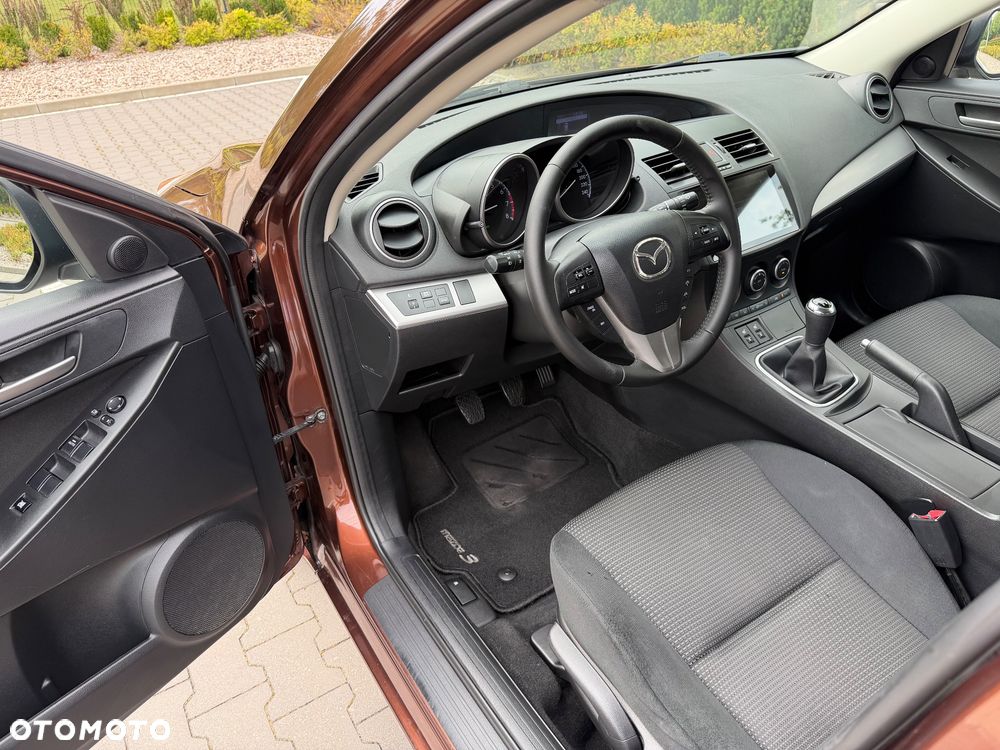 Mazda 3 1.6 MZR 90th Anniversary - 9