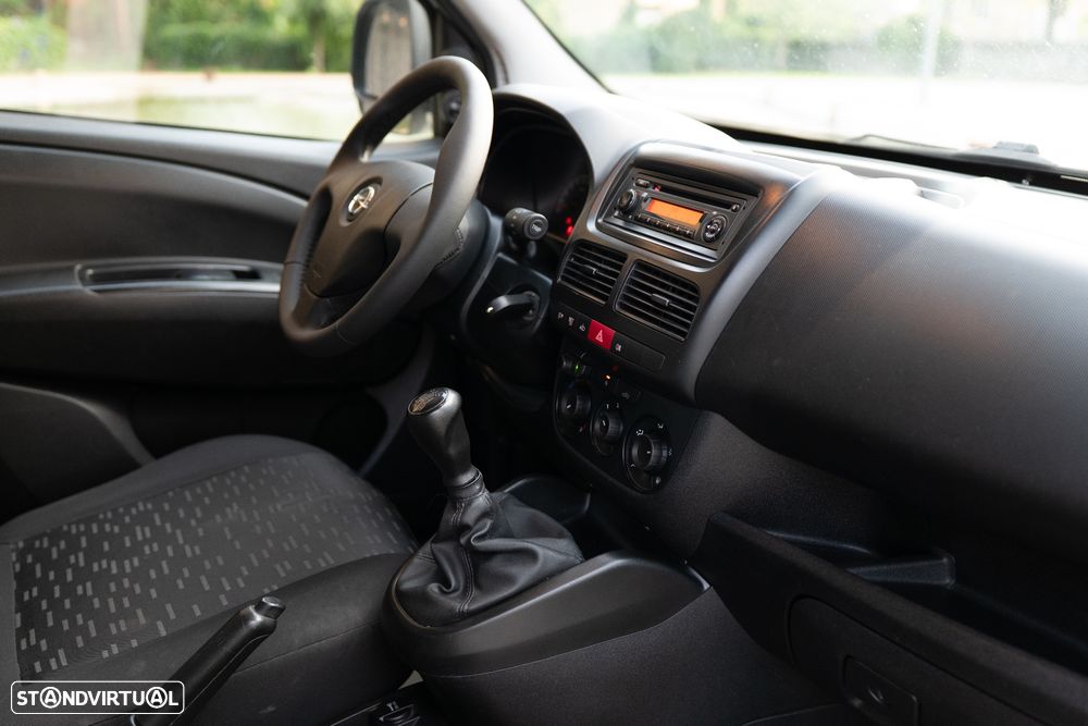 Opel Combo - 11