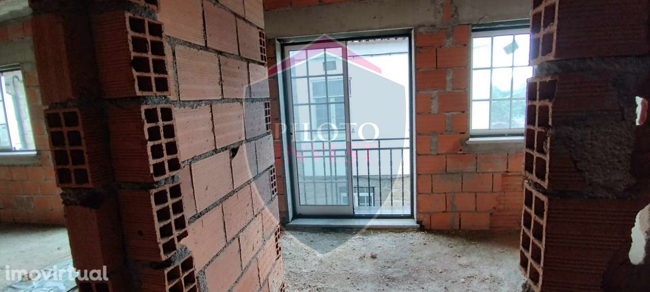 Prédio T1+2 Venda em Currelos, Papízios e Sobral,Carregal do Sal - Grande imagem: 4/14