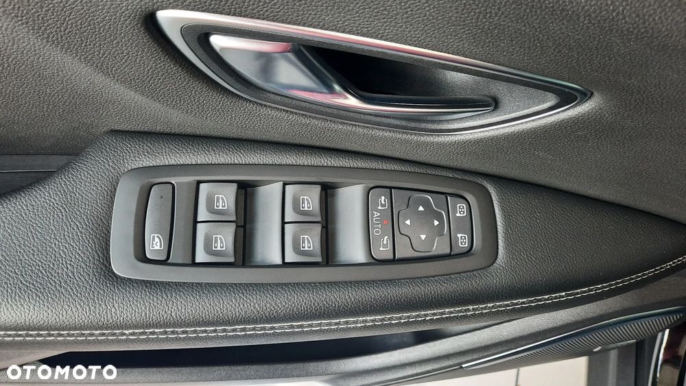 Renault Grand Scenic ENERGY TCe 160 EDC BOSE EDITION - 18