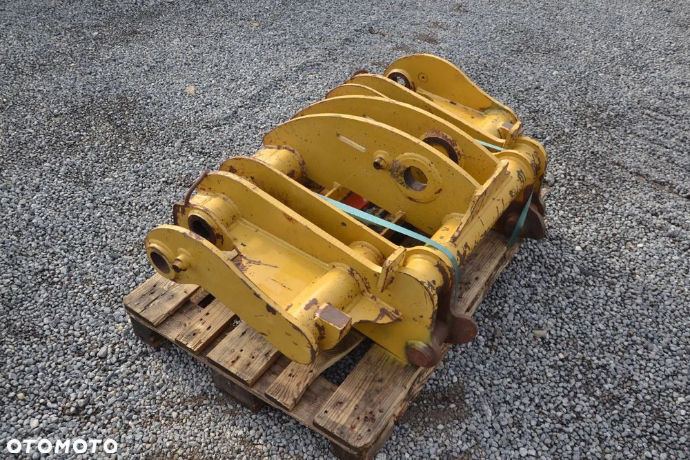 Szybkozłącze hydrauliczne do ładowarki Cat 924,926 - 1
