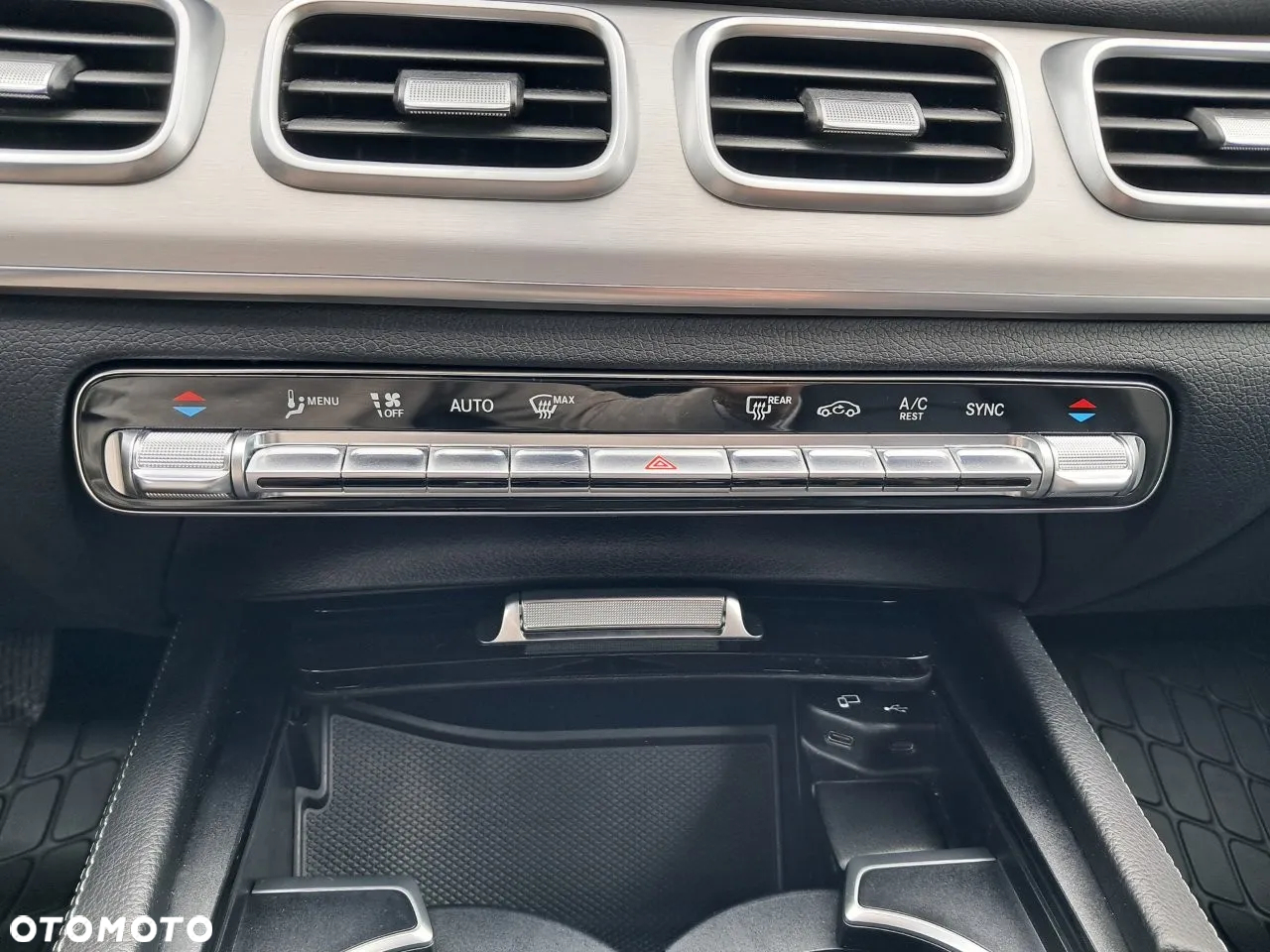 Mercedes-Benz GLE 300 d 4-Matic - 31