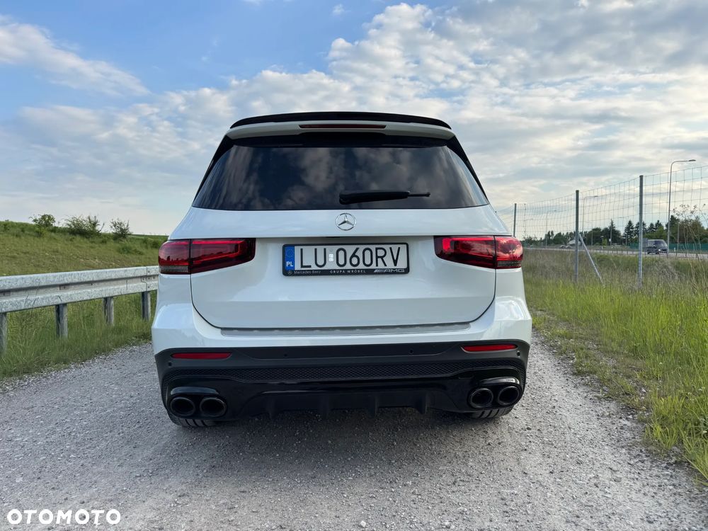 Mercedes-Benz GLB - 6