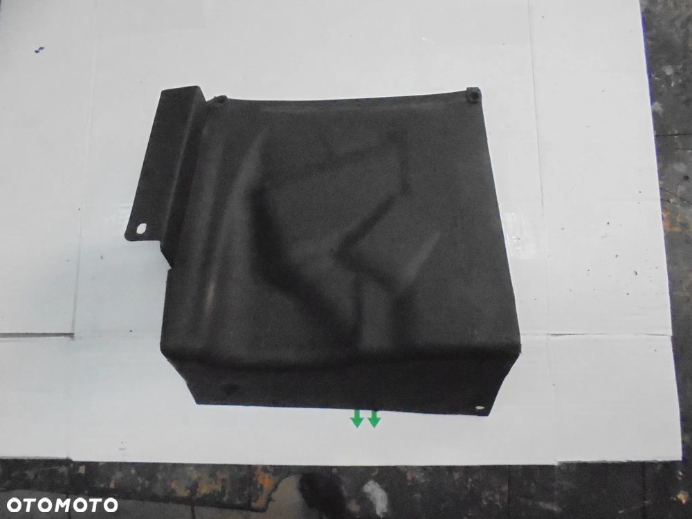 Freemont osłona boczna silnika lewa - 1