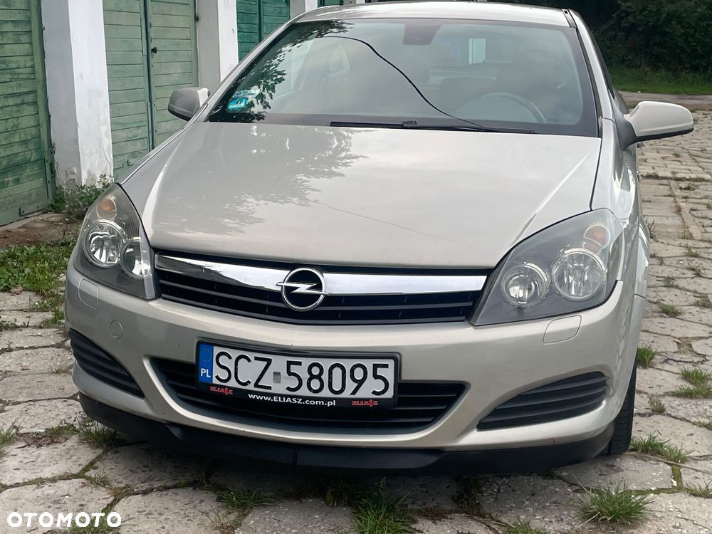 Opel Astra GTC 1.4 Cosmo - 9