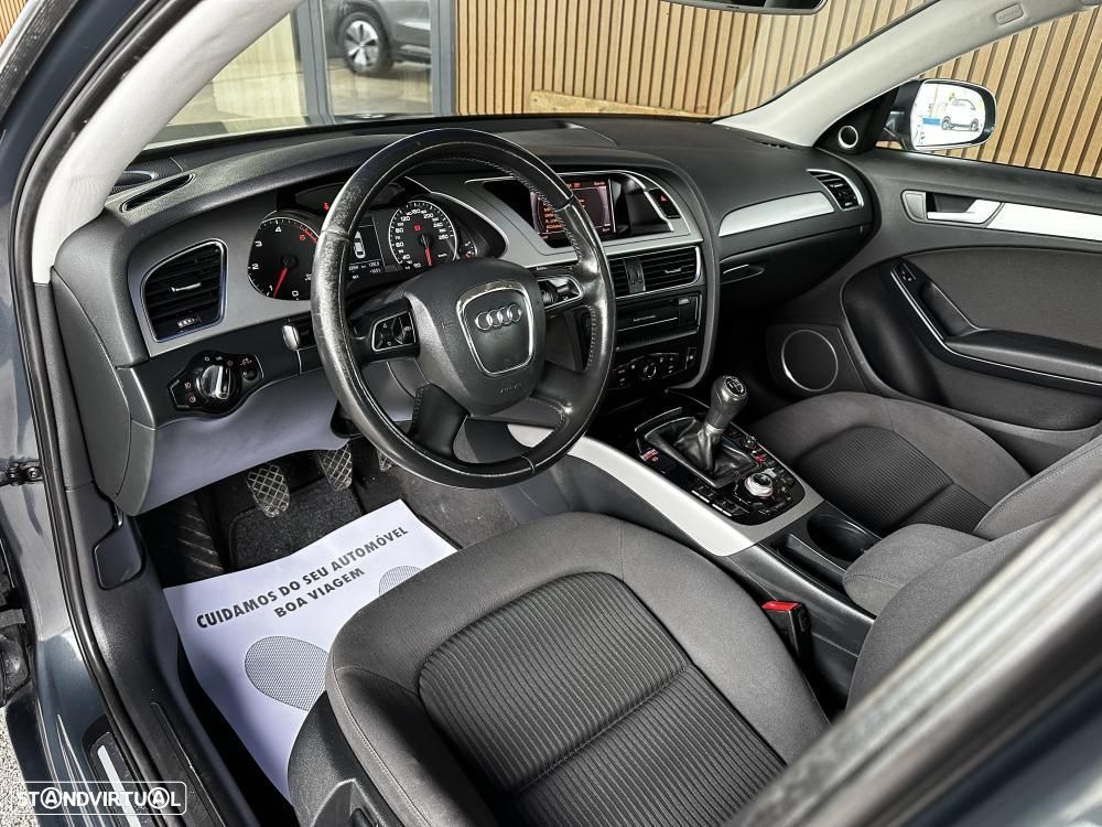 Audi A4 2.0 TDI Business Line Advance - 21