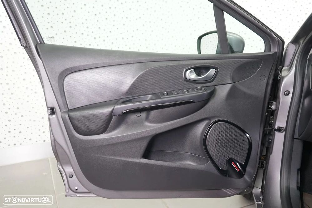 Renault Clio 1.5 dCi Zen - 17