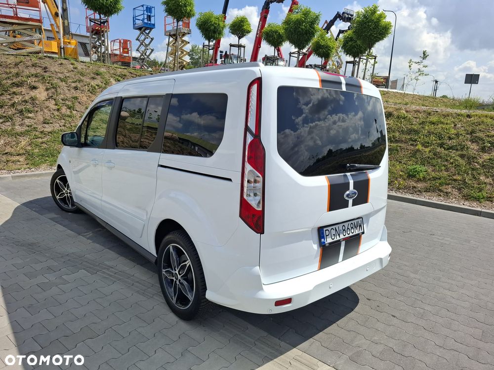 Ford Tourneo Connect Grand ver-grand-1-5-tdci-start-stop-titanium - 4