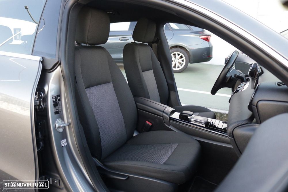 Mercedes-Benz CLA 200 d Shooting Brake Style Plus Aut. - 25