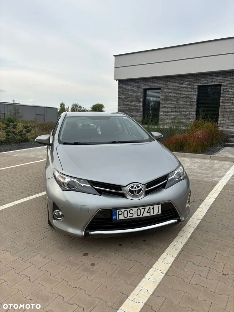 Toyota Auris 1.6 2010 - 1