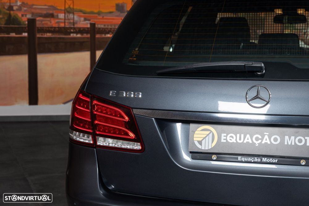 Mercedes-Benz E 300 Bluetec Hybrid Avantgarde - 8