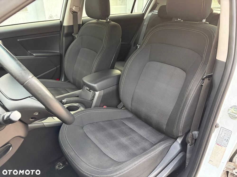 Kia Sportage 1.7 CRDI 2WD Vision - 34
