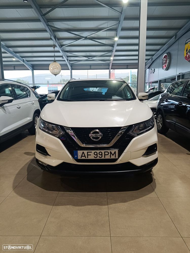 Nissan Qashqai 1.5 dCi N-Connecta - 2