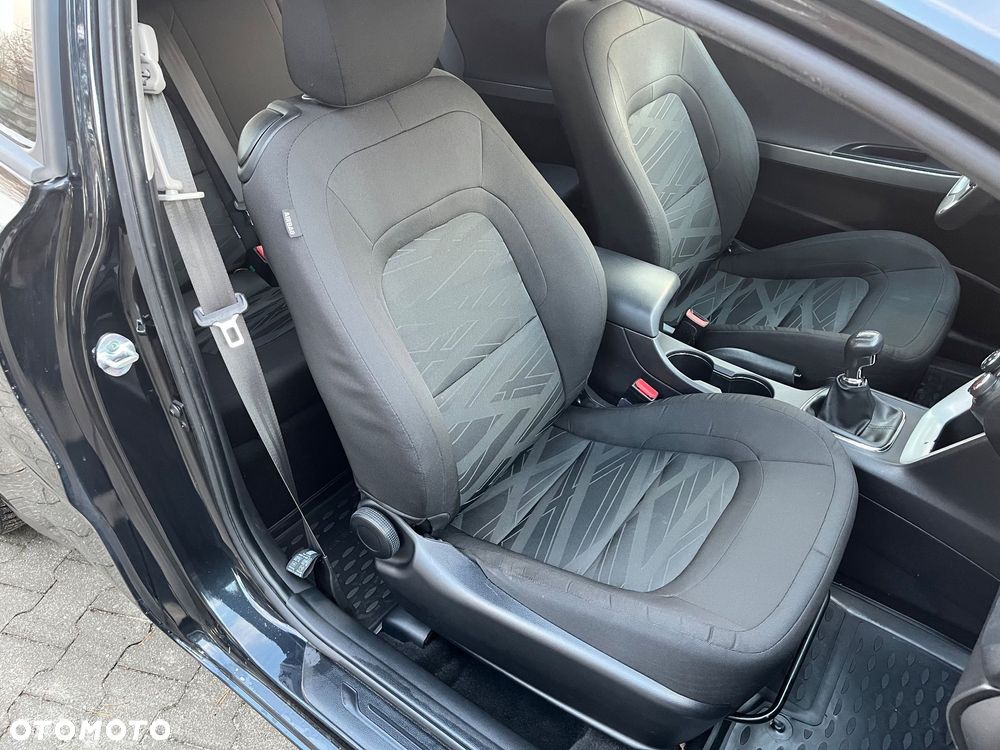 Kia ProCeed 1.4 M - 9