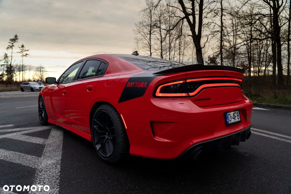 Dodge Charger 5.7 R/T Daytona - 6