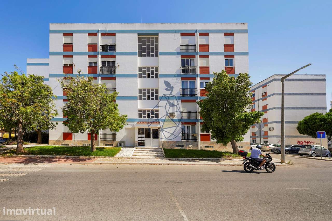 Apartamento espaçoso em Portimão com vista urbana - Grande imagem: 2/49