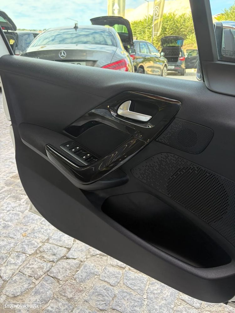 Peugeot 208 1.6 BlueHDi Allure - 28