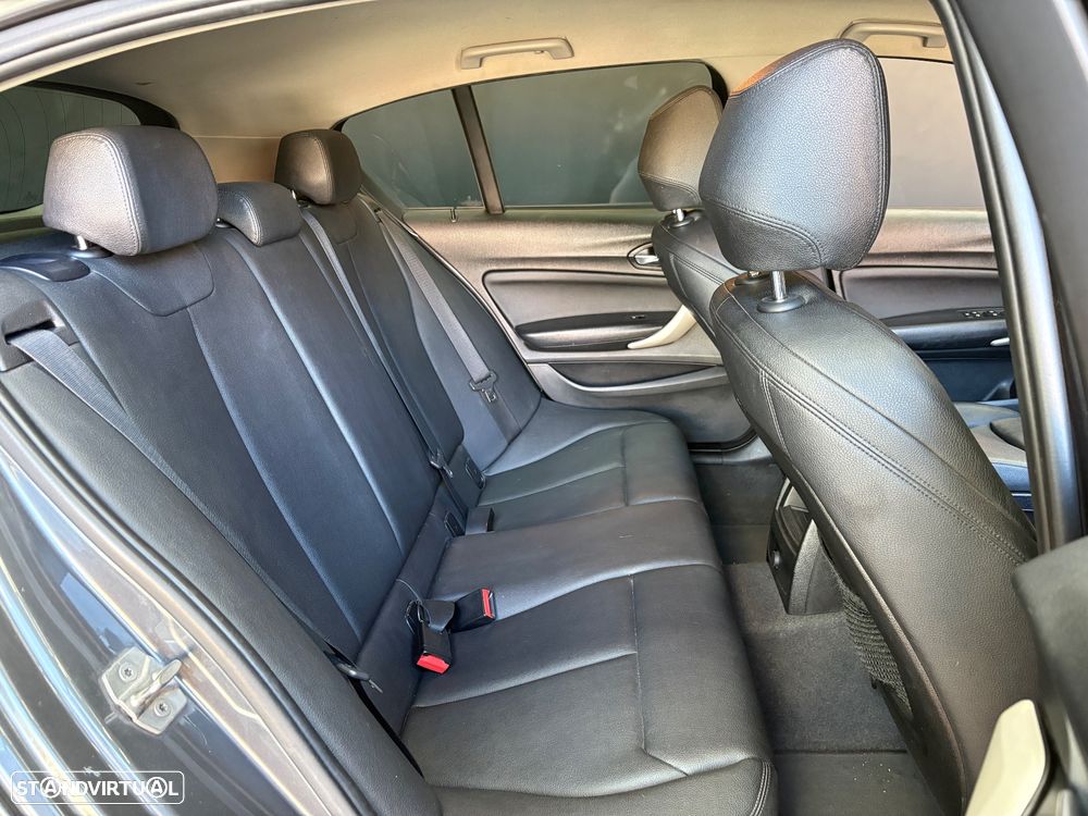 BMW 116 d Sport Line - 15