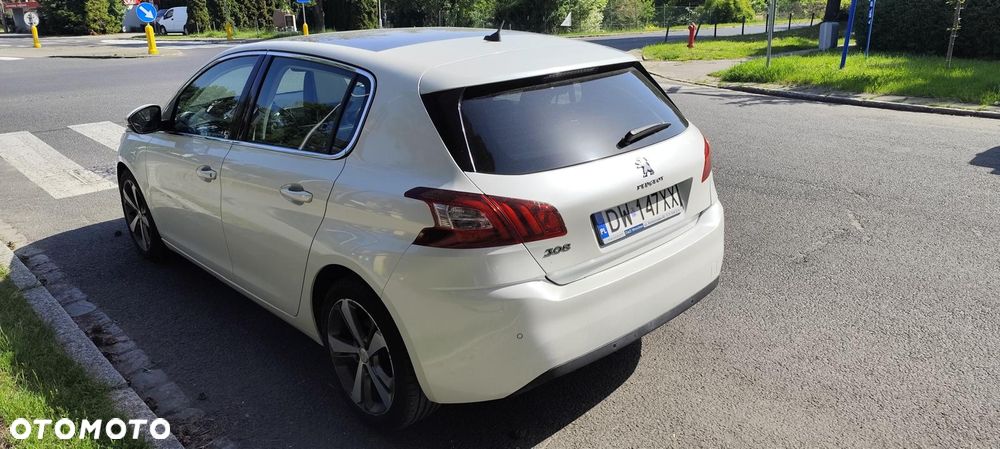 Peugeot 308 1.2 PureTech Allure S&S - 3