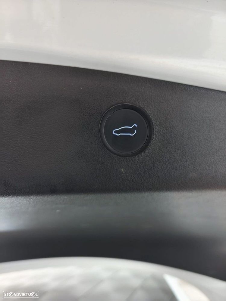 Tesla Model 3 Long Range Tração Integral - 31