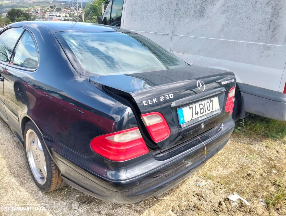 Mercedes-Benz CLK 230 - 3
