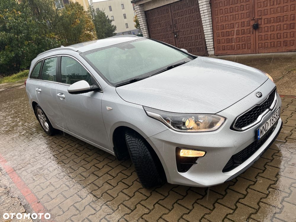 Kia Ceed 1.5 T-GDI M - 3
