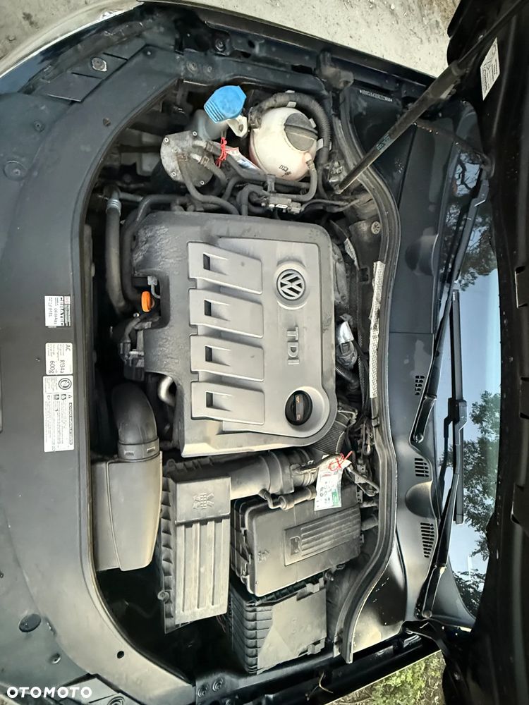 Volkswagen Passat 2.0 TDI Comfortline - 6