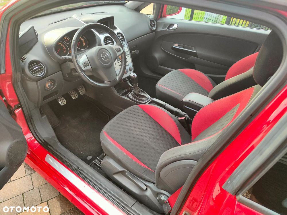Opel Corsa 1.6T GSI - 5