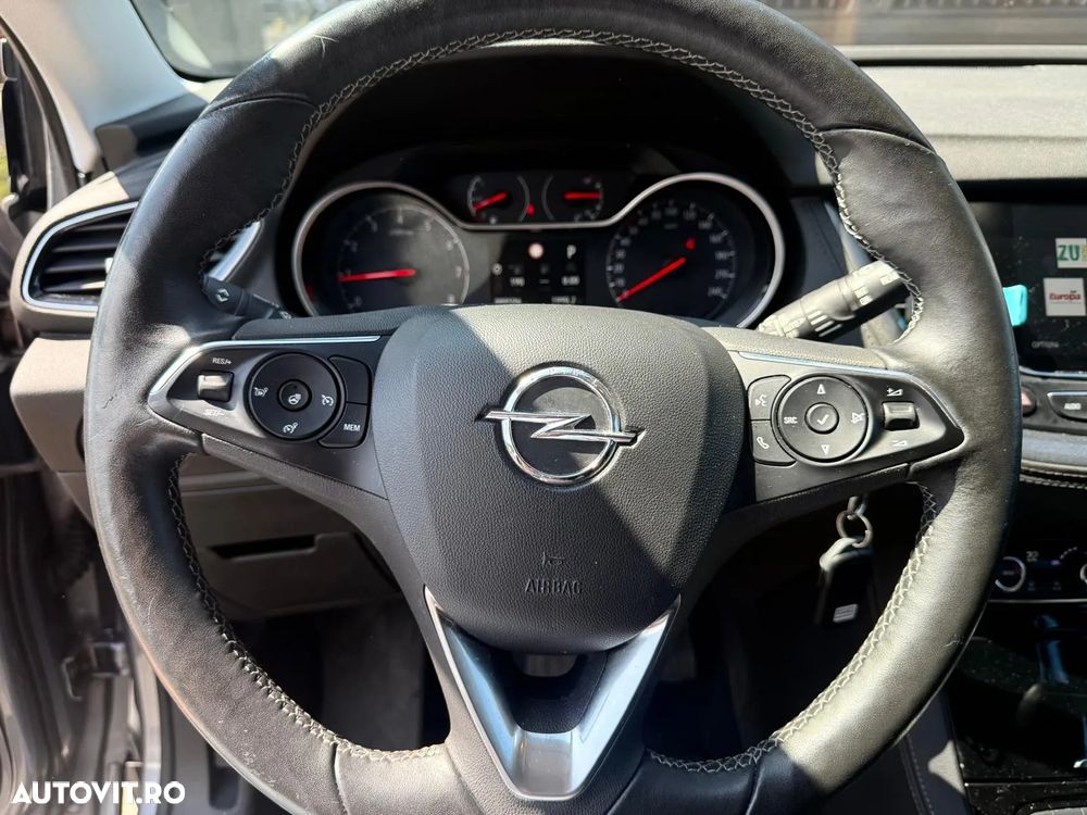 Opel Grandland X 1.2 Turbo START/STOP Aut. Innovation - 15