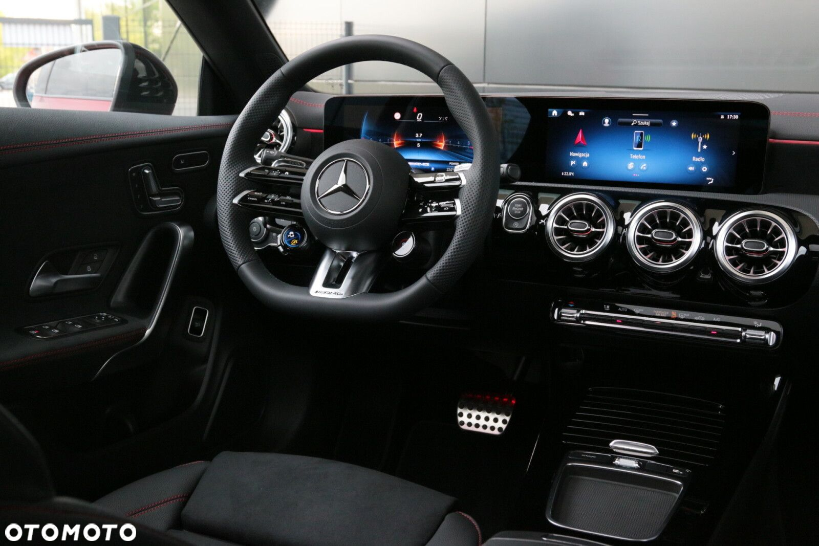 Mercedes-Benz CLA AMG 35 4-Matic 7G-DCT - 17