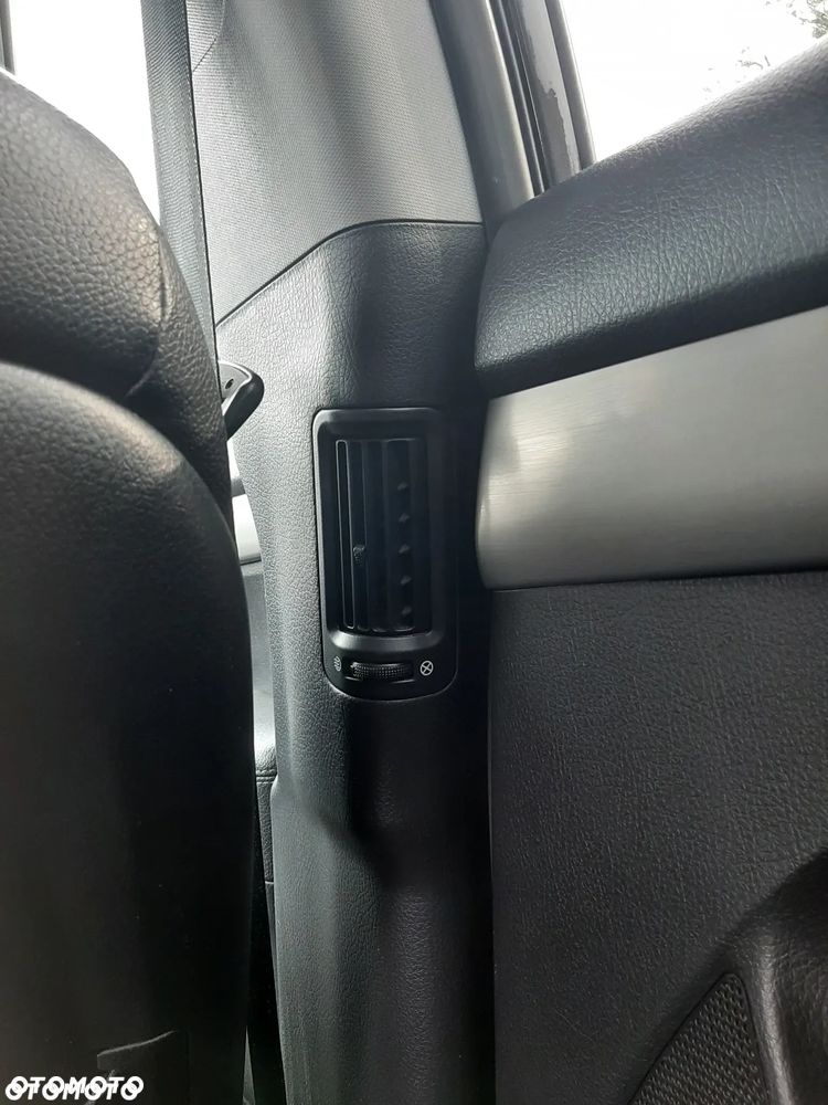 Kia Sorento - 9